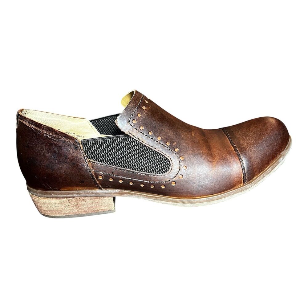Korks Kork-Ease Gertrude Boots Slip-on Size 7.5 Brown Leather Western Distressed